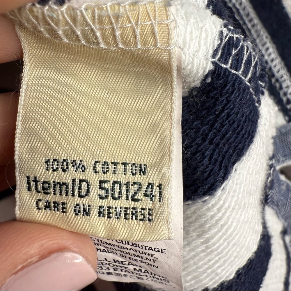 L.L.Bean Striped Quarter Button Pullover Size Small White with Navy Stripes GUC - Picture 6 of 7